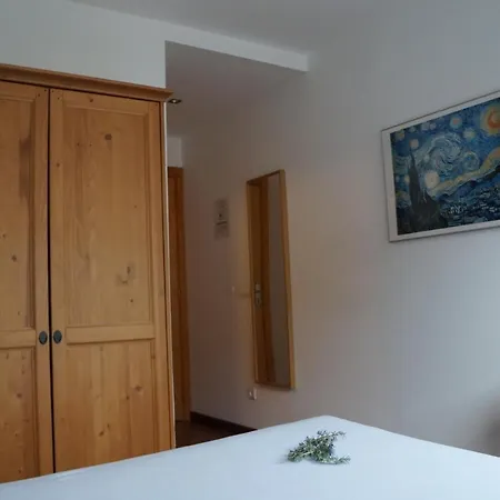Casa Rural Eikolara Landetxea Bed & Breakfast Zalduendo de Álava