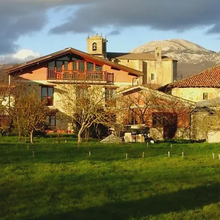 Casa Rural Eikolara Landetxea